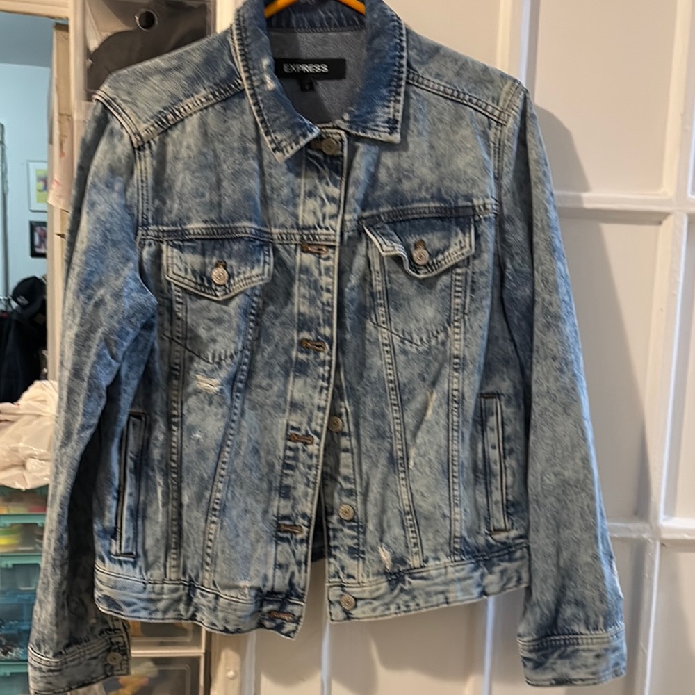 Express semi cropped Light Blue Denim Jacket